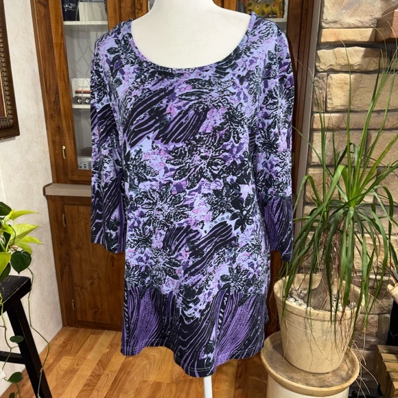 Anthony Richards Tops - ANTHONY RICHARDS SIZE X-LARGE GORGEOUS PURPLE 3/4 SLEEVE TUNIC LENGTH TOP